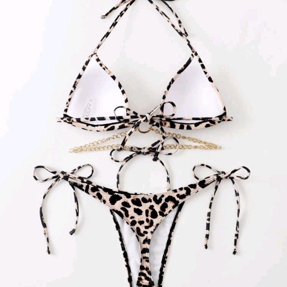 2 bathing suits - Picture 3 of 15